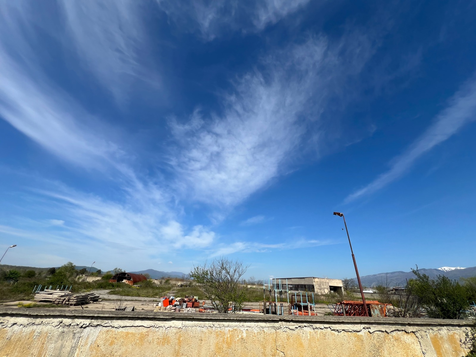 Продава ПРОМ. ПОМЕЩЕНИЕ, с. Горни Домлян, област Пловдив