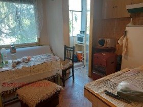 3+ chambres Tri tchoutchoura - sever, Stara Zagora 11