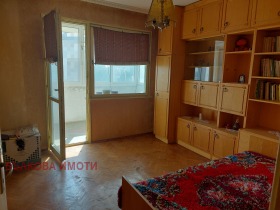 3+ bedroom Tri chuchura - sever, Stara Zagora 2