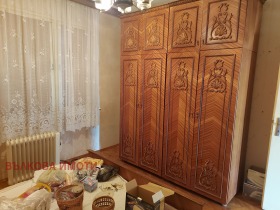 3+ camere da letto Tri chuchura - sever, Stara Zagora 9