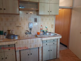 3+ camere da letto Tri chuchura - sever, Stara Zagora 13