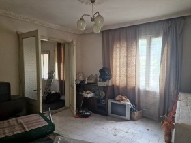 Продажба на къщи в град Разград - изображение 4 