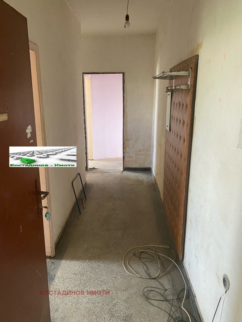 Продава  2-стаен град Пловдив , Христо Смирненски , 65 кв.м | 75500030 - изображение [4]