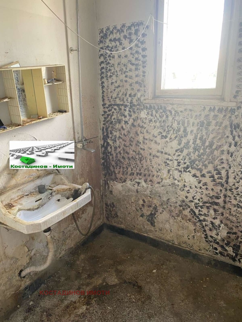 Продава  2-стаен град Пловдив , Христо Смирненски , 65 кв.м | 75500030 - изображение [8]