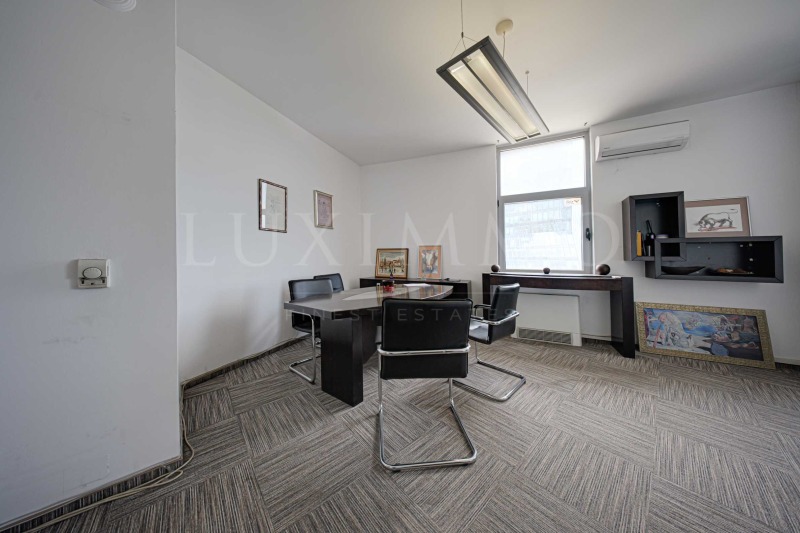 Zu verkaufen  Büro Sofia , Manastirski liwadi , 241 qm | 37327215 - Bild [5]