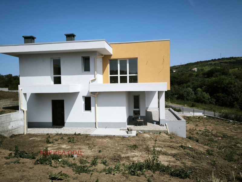 Te koop  Huis regio Boergas , Tsjerni vrach , 280 m² | 23857256 - afbeelding [3]