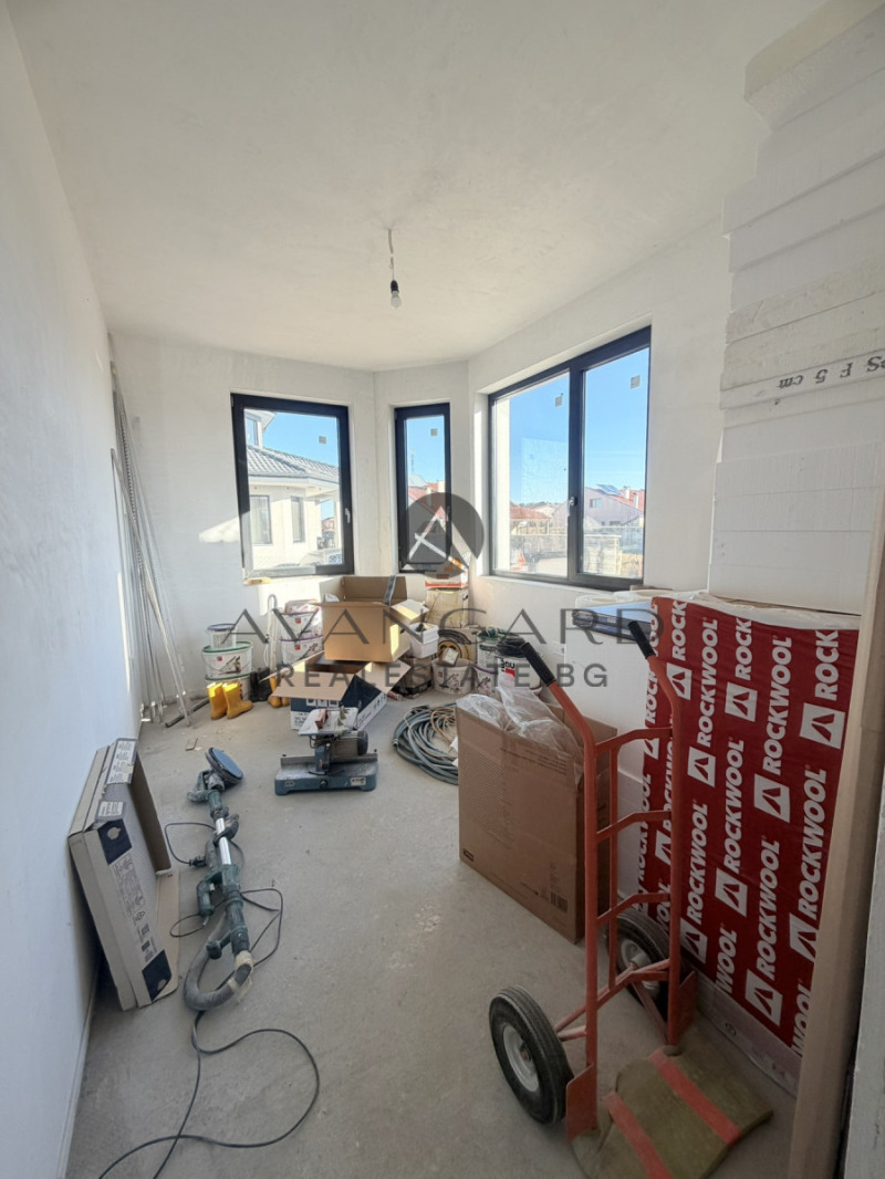 Продава КЪЩА, с. Златитрап, област Пловдив, снимка 5 - Къщи - 53257158