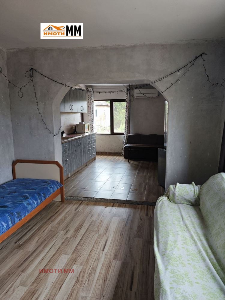 Продава КЪЩА, с. Цалапица, област Пловдив, снимка 4 - Къщи - 56699375