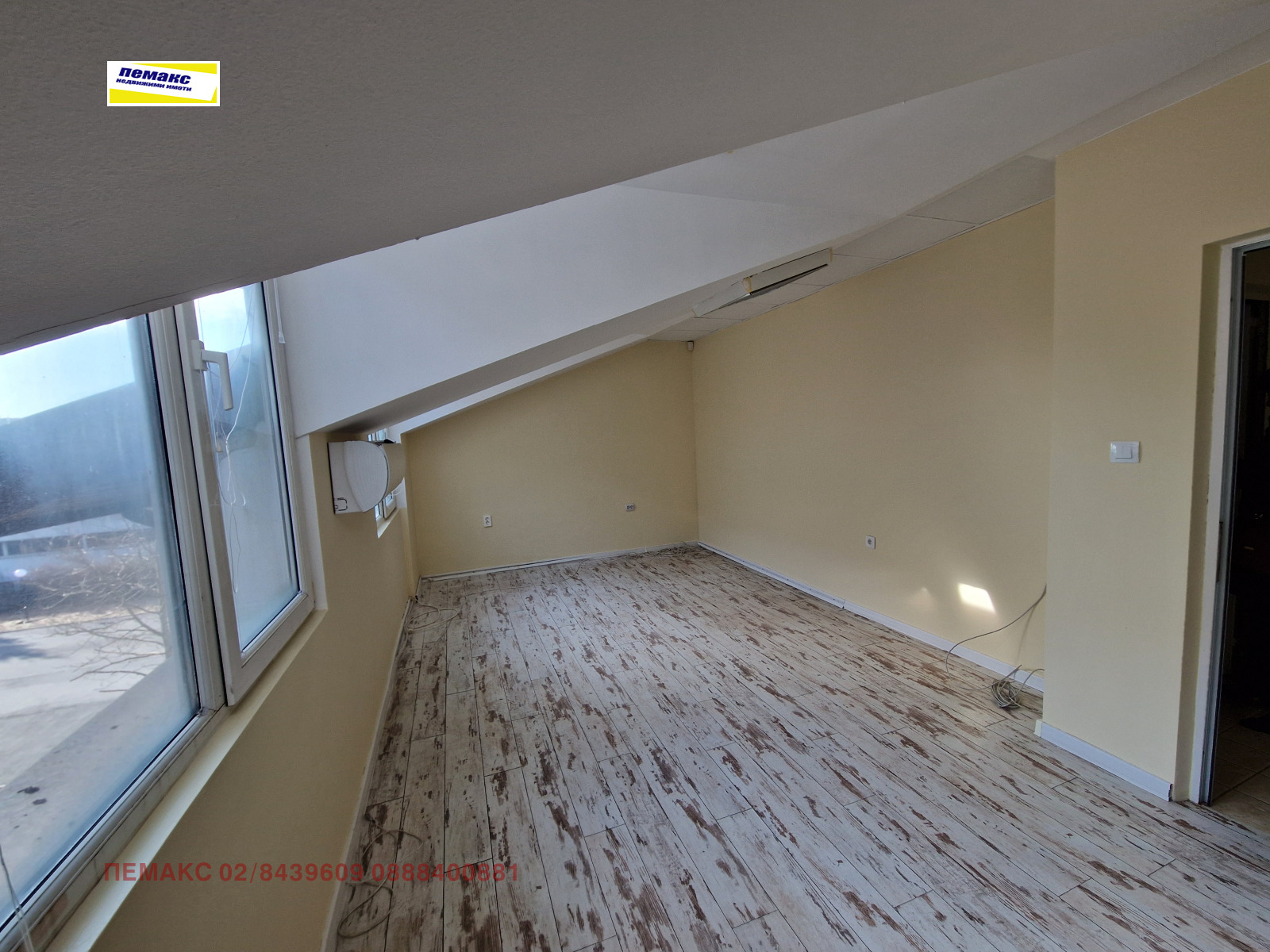 Продава ОФИС, гр. София, Летище София, снимка 2 - Офиси - 53119867