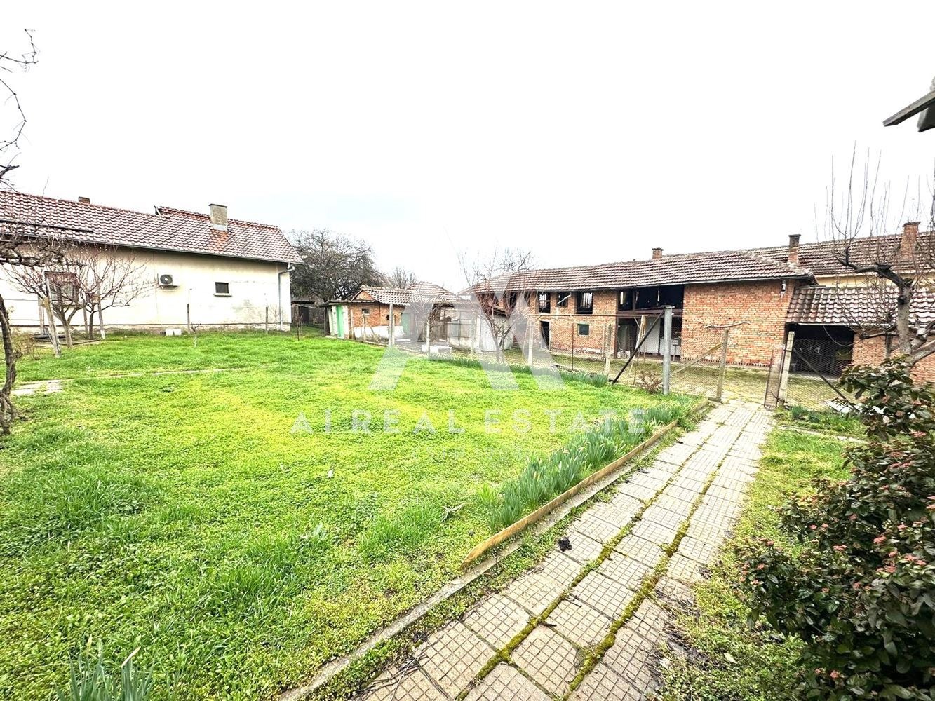 Продава КЪЩА, гр. Гулянци, област Плевен, снимка 6 - Къщи - 55889261