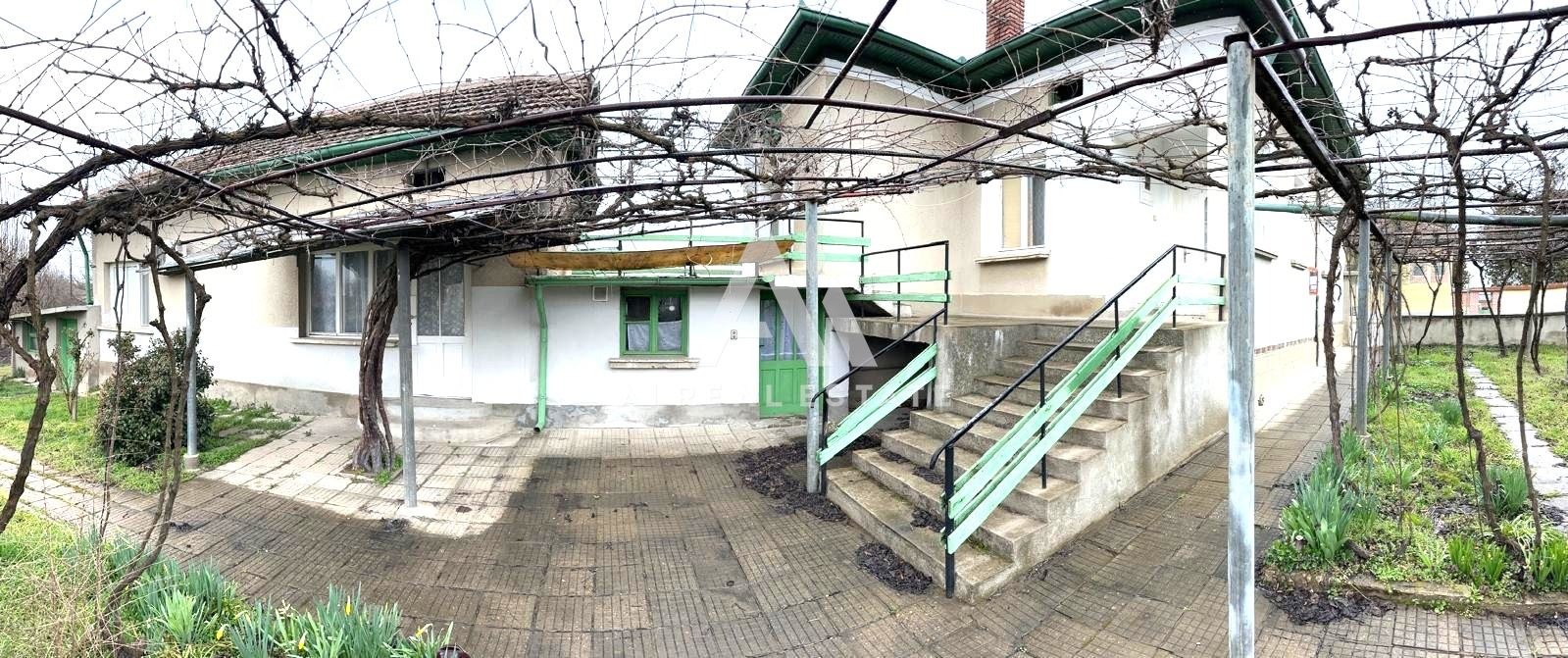 Продава КЪЩА, гр. Гулянци, област Плевен, снимка 5 - Къщи - 55889261