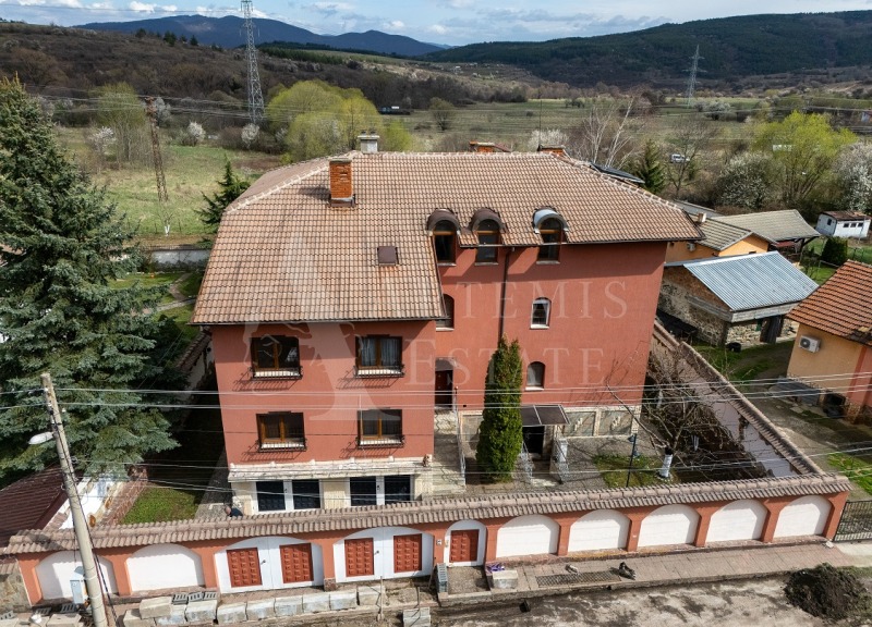 Til salg  Hus Sofia , Bistritsa , 680 kvm | 14636585