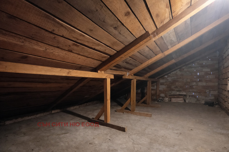 Продава КЪЩА, с. Петърч, област София област, снимка 12 - Къщи - 53078294