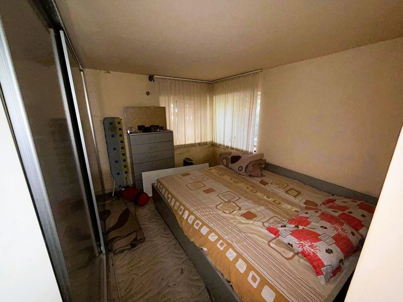 Продава КЪЩА, гр. Перник, Каменина, снимка 9 - Къщи - 55989239