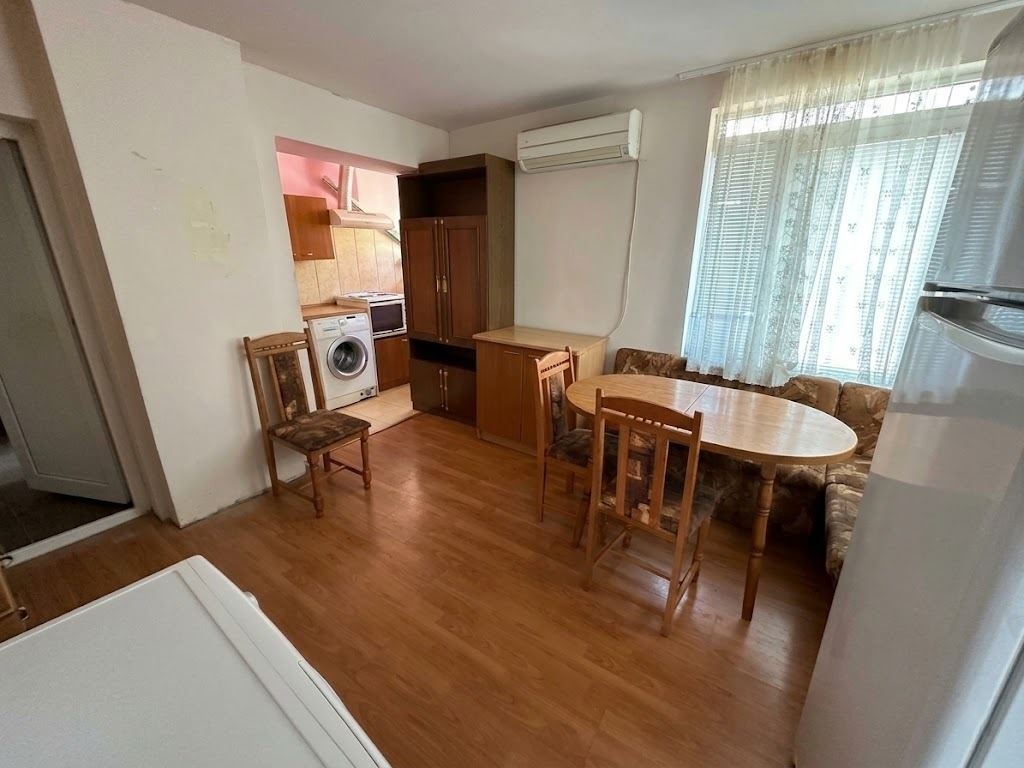 Продава КЪЩА, гр. Перник, Каменина, снимка 2 - Къщи - 55989239