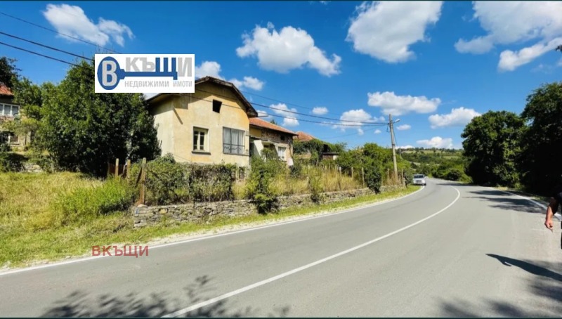 Продава КЪЩА в област Габрово, с. Белица - 80 кв.м / 28 200 € » 55 154.41 лв., ВКЪЩИ
