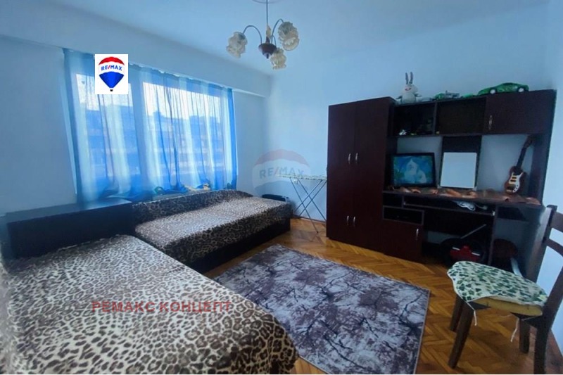 Продава  3-стаен град Шумен , Тракия , 76 кв.м | 99979169 - изображение [5]