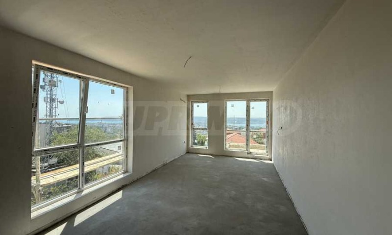 Na prodej  2 ložnice Varna , m-t Pčelina , 110 m2 | 93241922 - obraz [8]