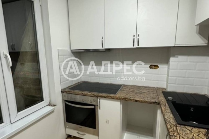 Продава 3-СТАЕН, гр. София, Център, снимка 2 - Апартаменти - 51191649