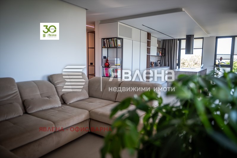 Продава 4-СТАЕН, гр. Варна, к.к. Св.Св. Константин и Елена, снимка 5 - Апартаменти - 54035044