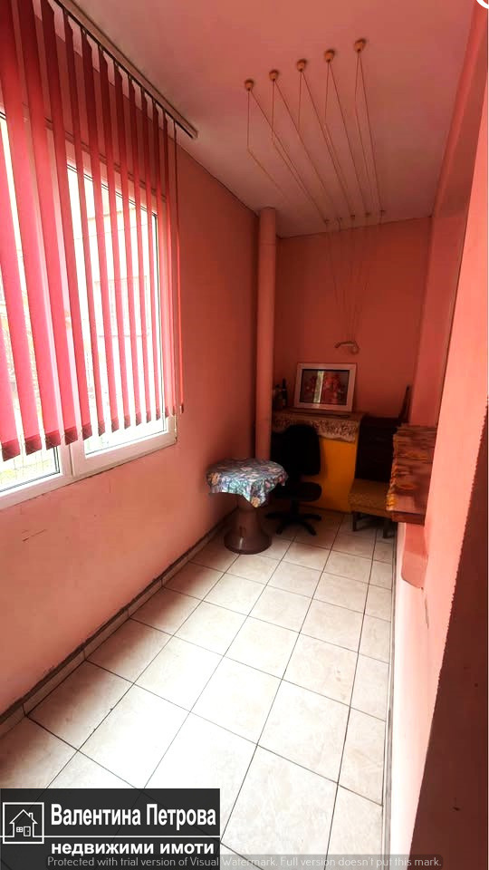 Продава ЕТАЖ ОТ КЪЩА, гр. Русе, Здравец, снимка 11 - Етаж от къща - 55112338