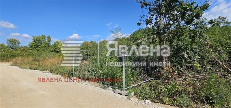 Продава  Парцел област София , гр. Ботевград , 1816 кв.м | 98885402