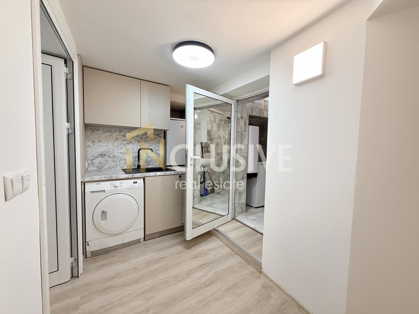 Продава 2-СТАЕН, гр. София, Център, снимка 4 - Апартаменти - 55290610