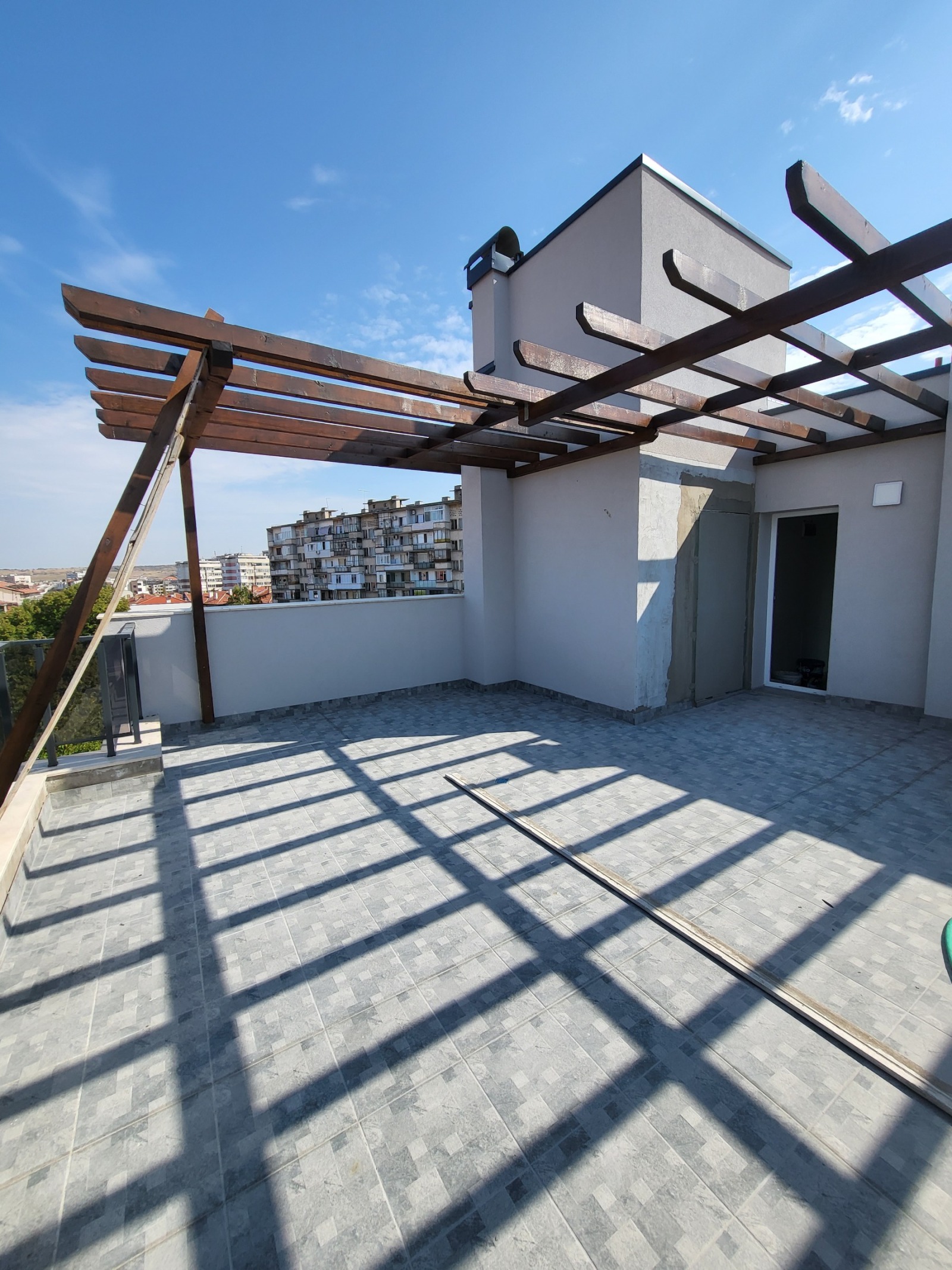 Продава 3-СТАЕН, гр. Плевен, Идеален център, снимка 2 - Апартаменти - 54375573
