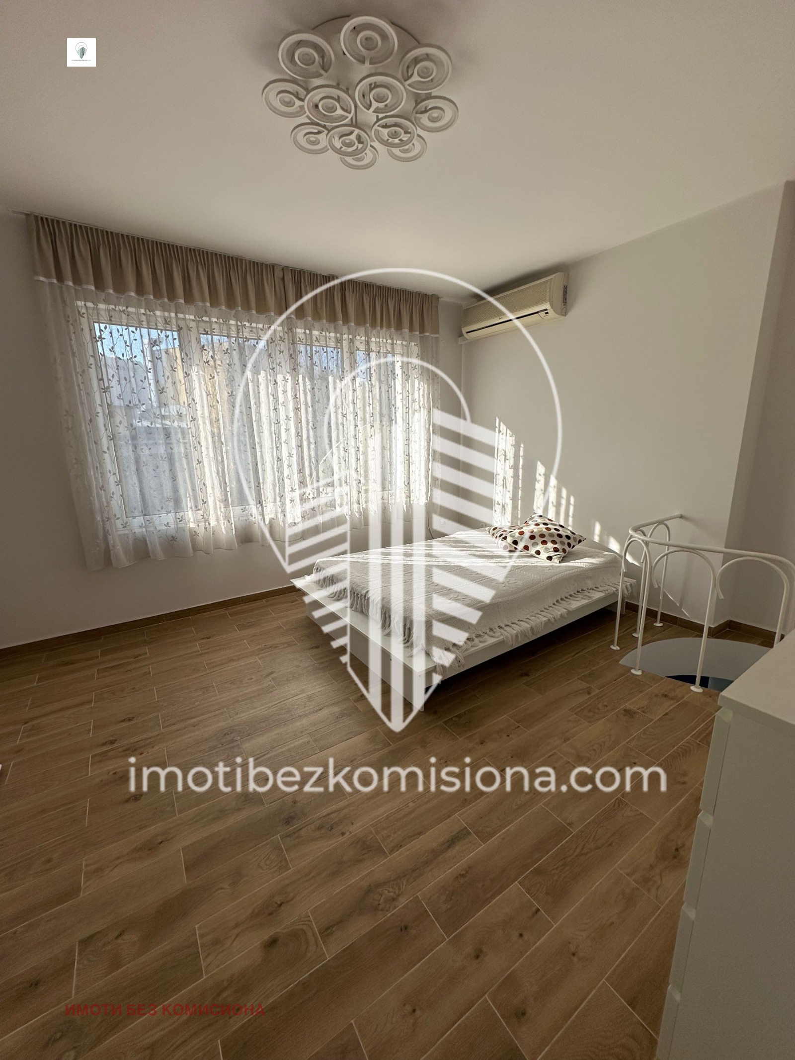 Продава 3-СТАЕН, гр. София, Център, снимка 2 - Апартаменти - 54245959