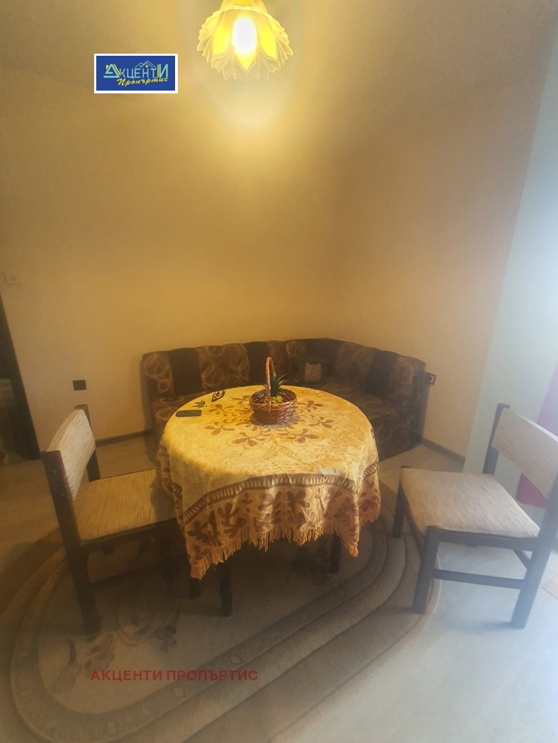 Продава 2-СТАЕН, гр. Велико Търново, Колю Фичето, снимка 3 - Апартаменти - 53152645