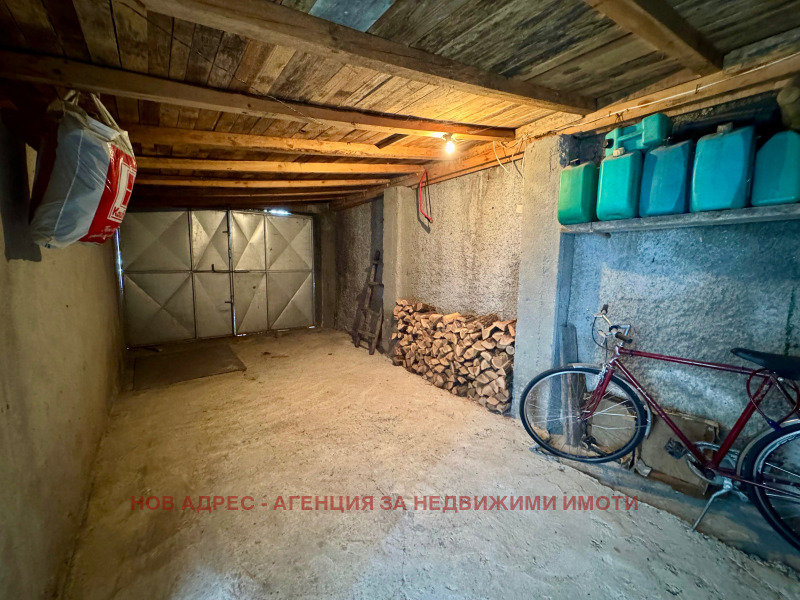 Продава КЪЩА, гр. Търговище, Малчо Малчев, снимка 11 - Къщи - 52455231