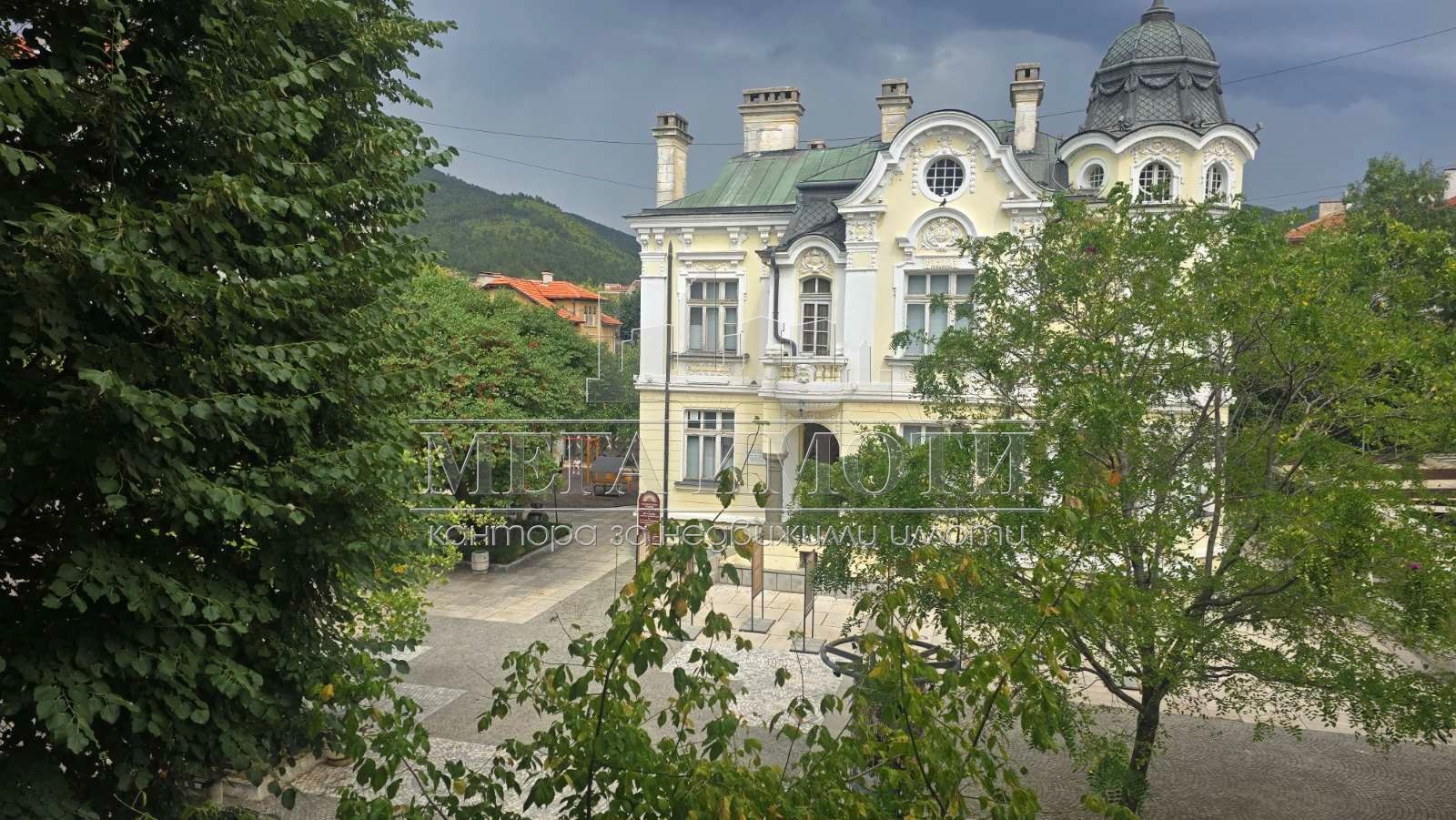 Продава 3-СТАЕН, гр. Сливен, Център