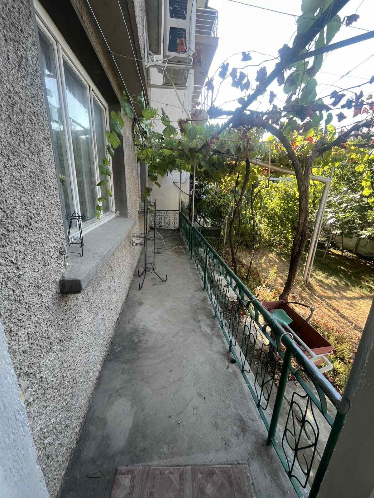 Продава ЕТАЖ ОТ КЪЩА, гр. Казанлък, област Стара Загора, снимка 14 - Етаж от къща - 55314221