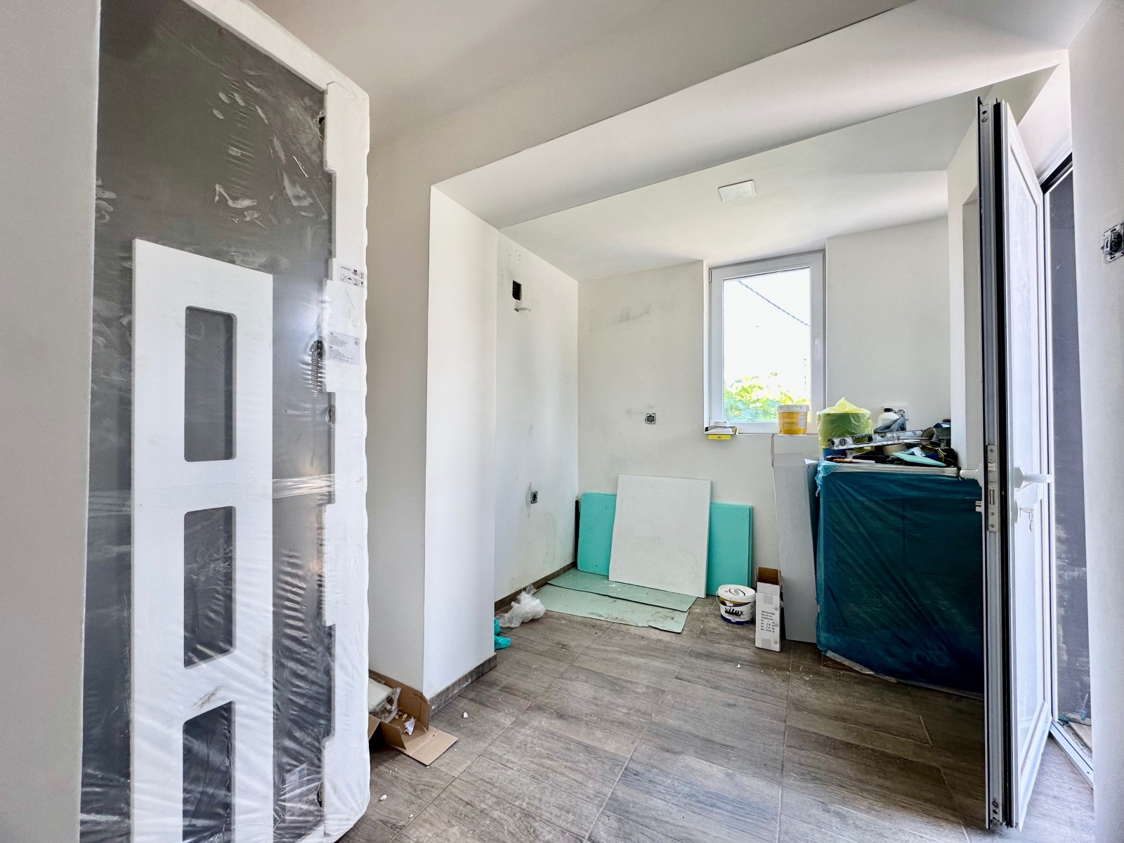 Продава КЪЩА, гр. София, с. Волуяк, снимка 3 - Къщи - 55119674
