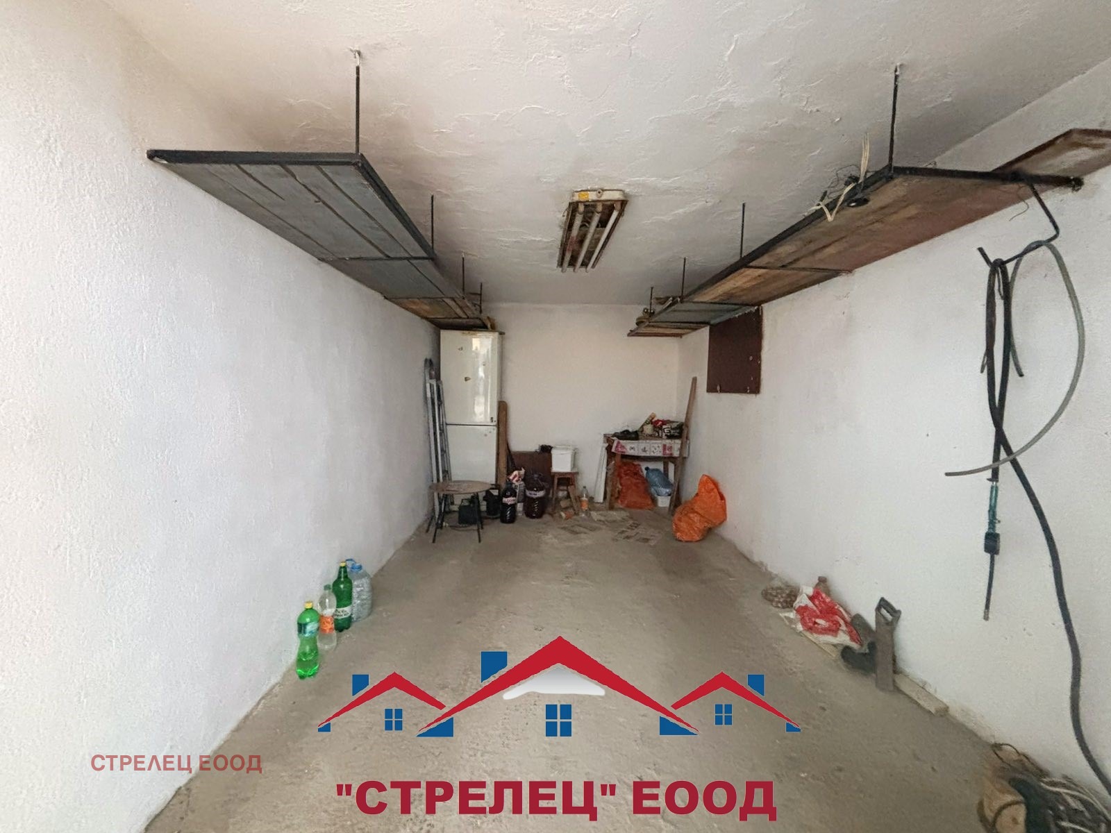 Продава ГАРАЖ, ПАРКОМЯСТО, гр. Добрич, Иглика