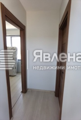 Μεζονέτα ΤΣηροκ τσενταρ, Βλαγοεβγραδ 6