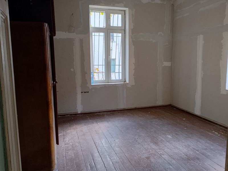 Продава ОФИС, гр. София, Център, снимка 10 - Офиси - 52535839