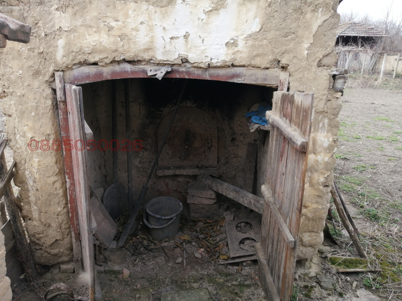 Продава КЪЩА, с. Стамболово, област Велико Търново, снимка 5 - Къщи - 52782583