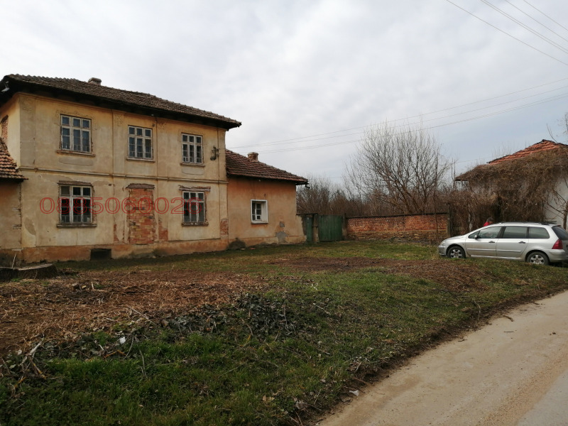 Продава КЪЩА, с. Стамболово, област Велико Търново