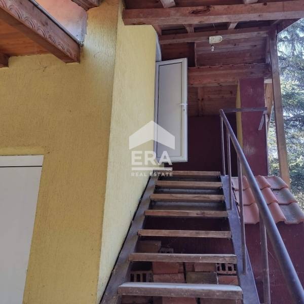 Продава КЪЩА, с. Брезе, област София област, снимка 2 - Къщи - 52163376