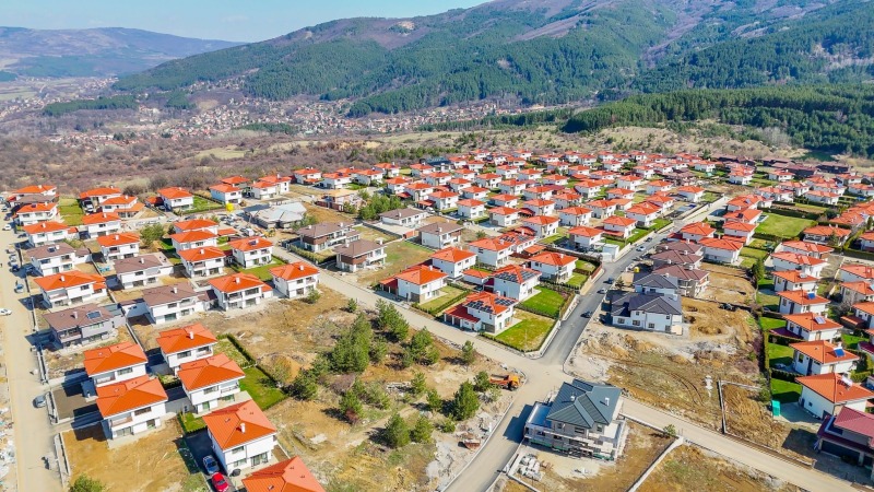 Продава КЪЩА, с. Кладница, област Перник, снимка 6 - Къщи - 53133856