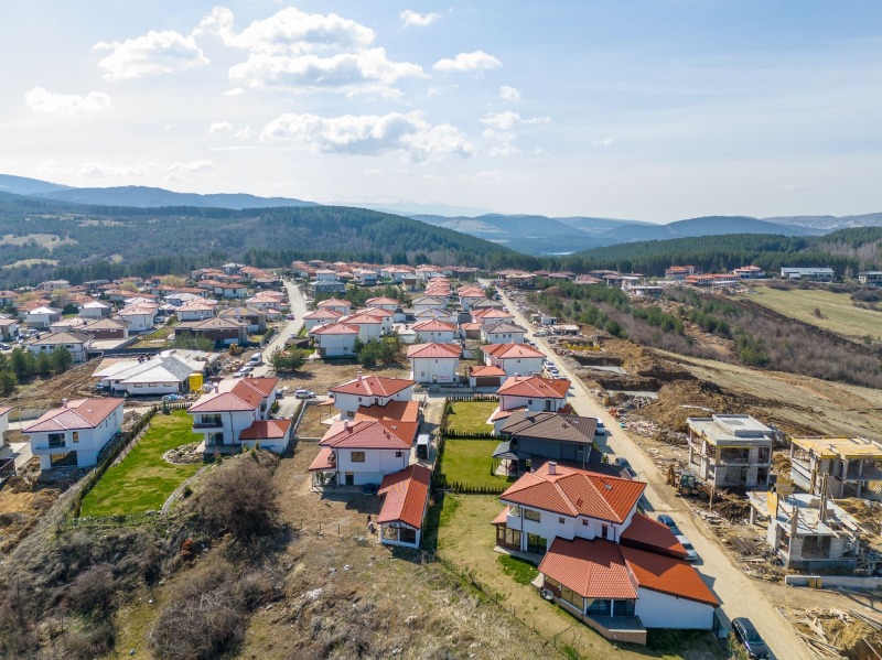 Продава КЪЩА, с. Кладница, област Перник, снимка 9 - Къщи - 53133856