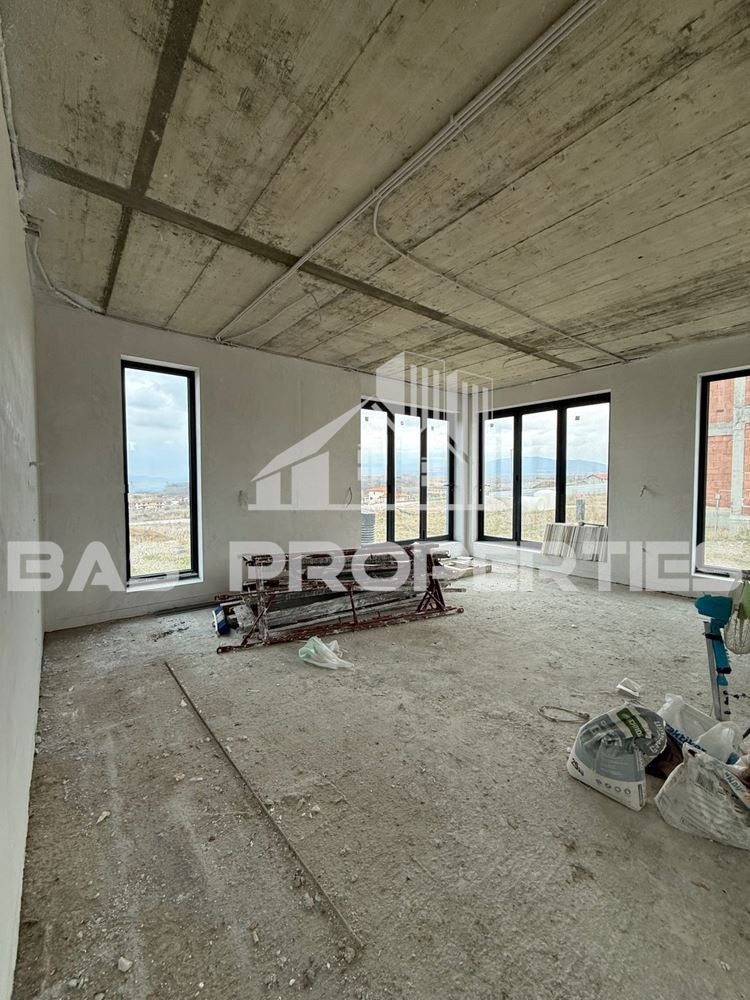 Продава КЪЩА, гр. Божурище, област София област, снимка 6 - Къщи - 55581741