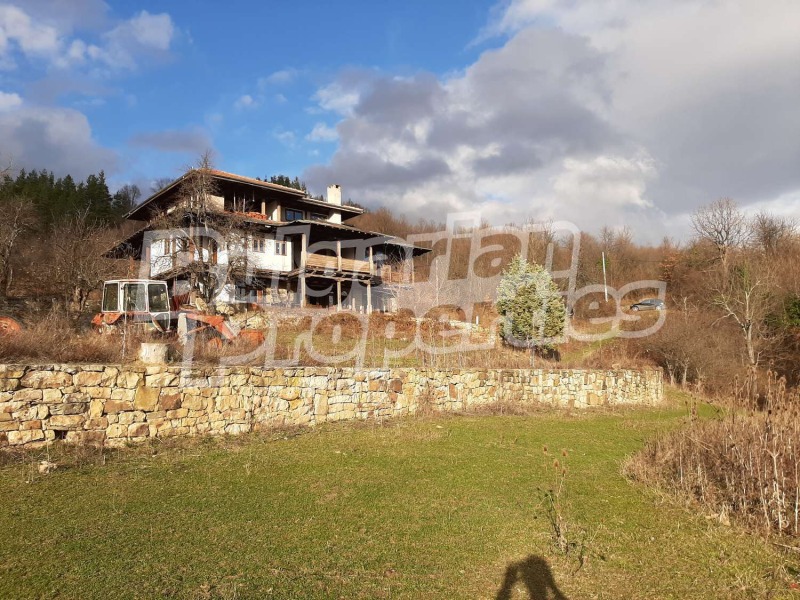 Продава КЪЩА в област Велико Търново, с. Бейковци - 1000 кв.м / 450 000 € » 880 123.50 лв., БЪЛГЕРИАН ПРОПЕРТИС
