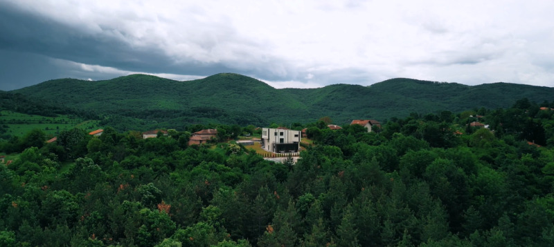 Продава КЪЩА в област София, гр. Годеч - 350 кв.м / 368 900 € » 721 505.69 лв., ТИКЧЕ