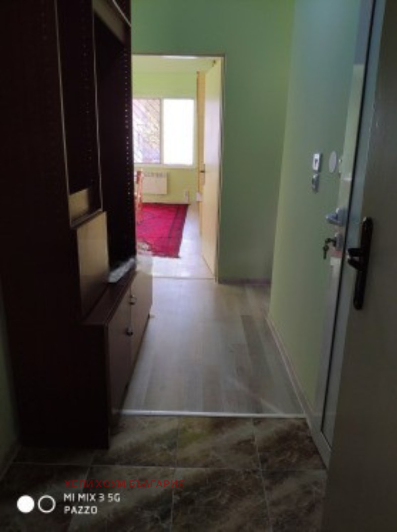 Продава  2-стаен град Русе , Централен кооп. пазар , 70 кв.м | 97384106 - изображение [3]