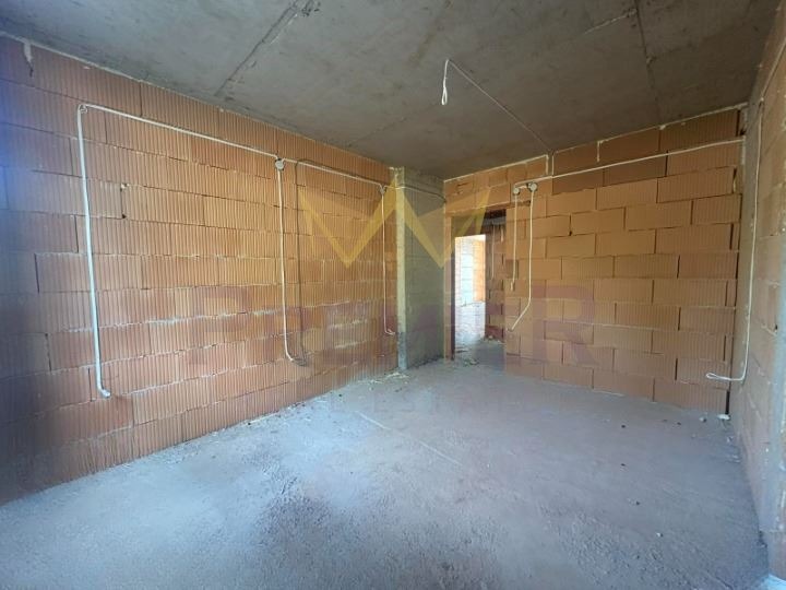 Продава  3-стаен град Варна , Възраждане 3 , 96 кв.м | 94737769 - изображение [7]