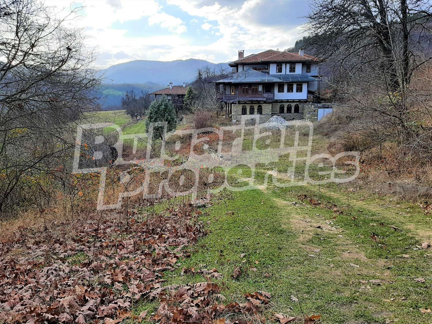 Продава КЪЩА, с. Бейковци, област Велико Търново, снимка 2 - Къщи - 39079548