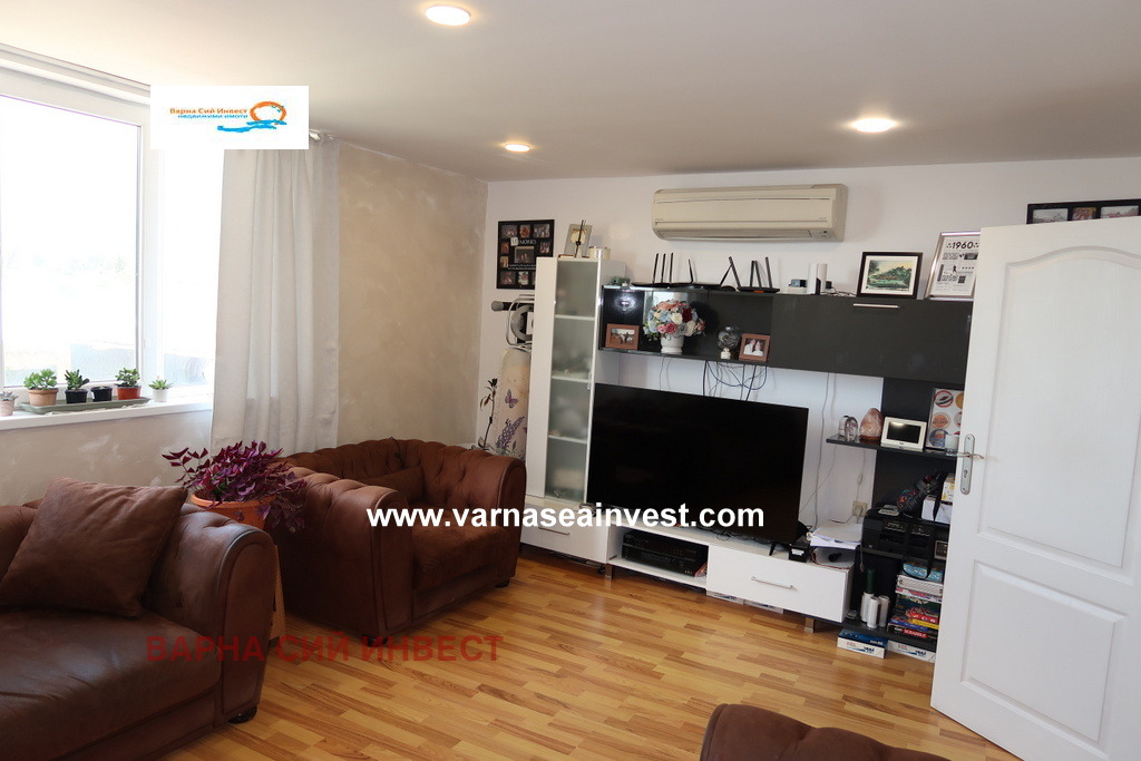 Продава КЪЩА, с. Рогачево, област Добрич, снимка 8 - Къщи - 55017188
