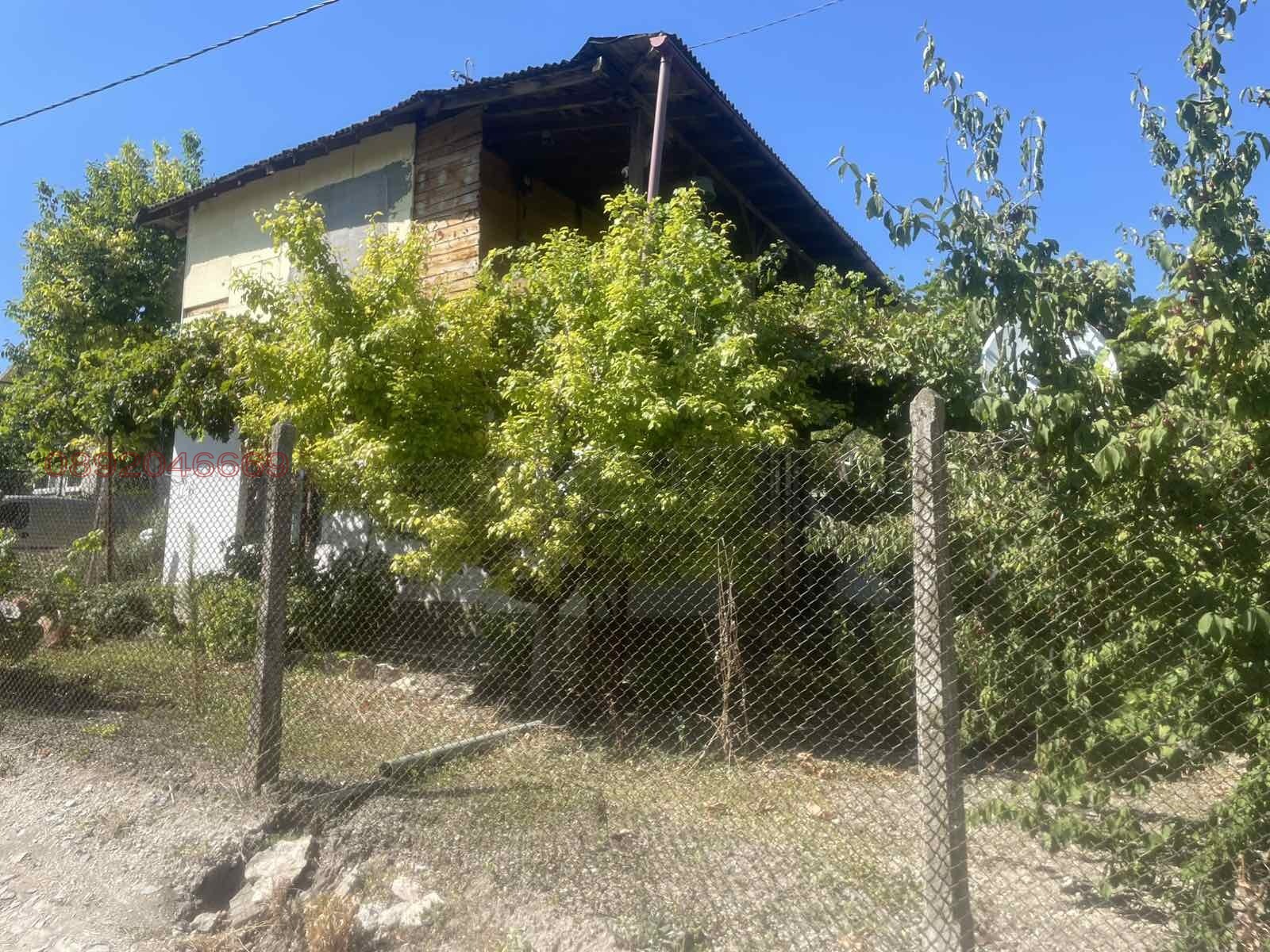Продава ВИЛА, гр. Шумен, м-т Чашка